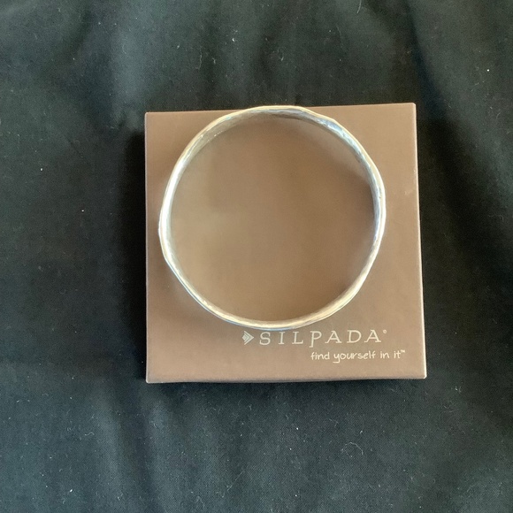 Silpada spinner me around bracelet. - Picture 2 of 2